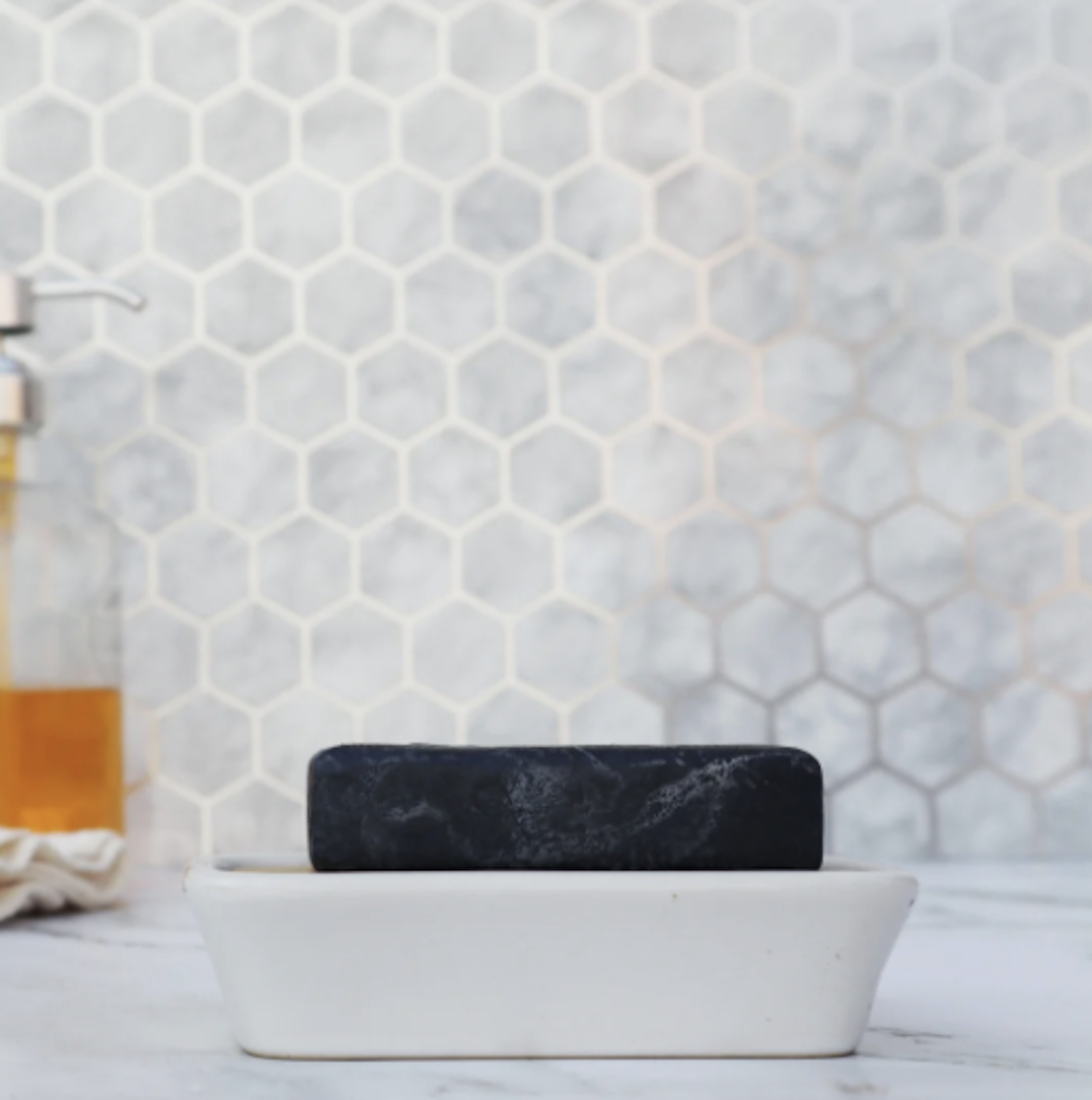 Clarifying Charcoal Shampoo